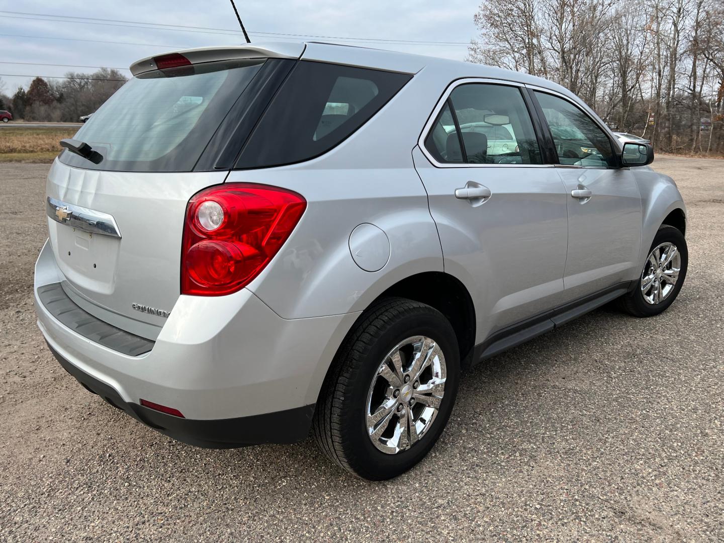 2014 Chevrolet Equinox (2GNALAEK7E6) , located at 17255 hwy 65 NE, Ham Lake, MN, 55304, 0.000000, 0.000000 - Photo#4